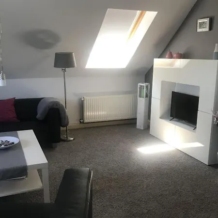 In By Interhome דירה